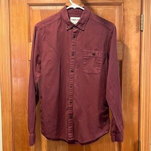 CEDERWOOD state men’s button down shirt size medium.